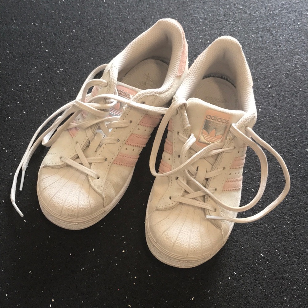 Adidas Superstar sneakers US1